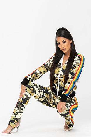 Como 2piece tracksuit with strips